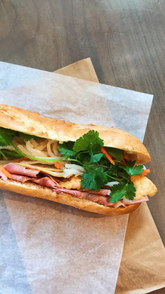 banh mi, vietnamese roll